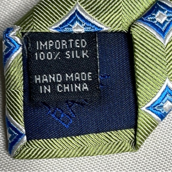 JOS. A. BANK Green Patterned Tie - Picture 5 of 5